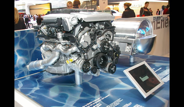 BMW 7 Hydrogen  engine